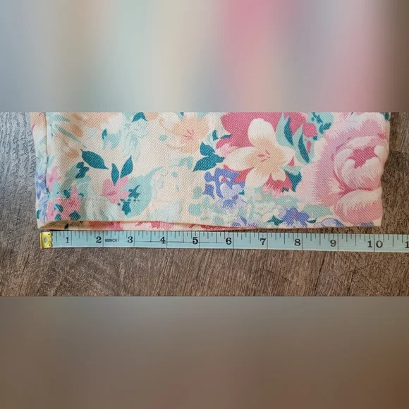 80's 90's Vintage High Waist Floral Print Jean Shorts Womens 4 Cream 100% Cotton - Picture 9 of 10